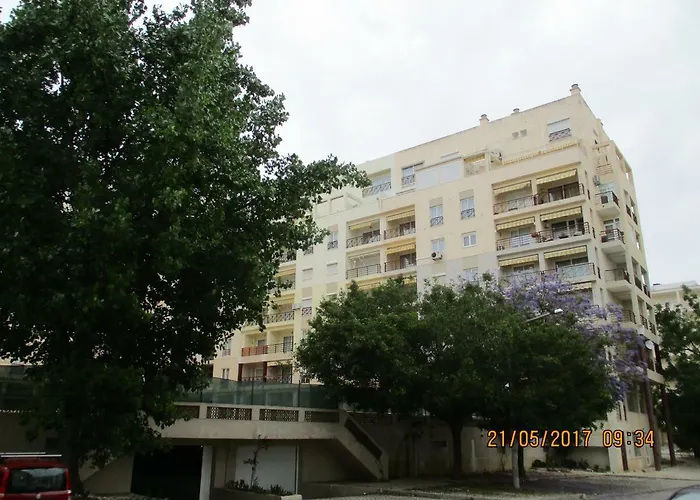 Edificio Caique C Lägenhet Armação de Pêra